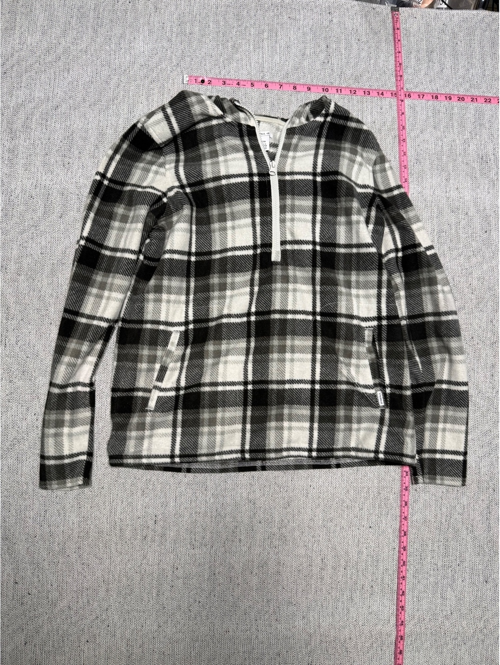 O'Neill Women's Black and White Plaid Fleece Pullover Hoodie